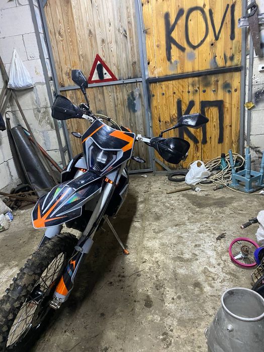 Продам мотоцикел