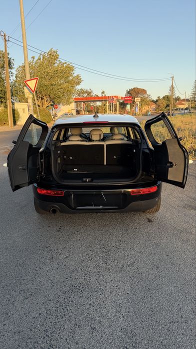MINI Clubman Cooper 1.5 Turbo 136cv Auto | Teto Panorâmico | Histórico Completo