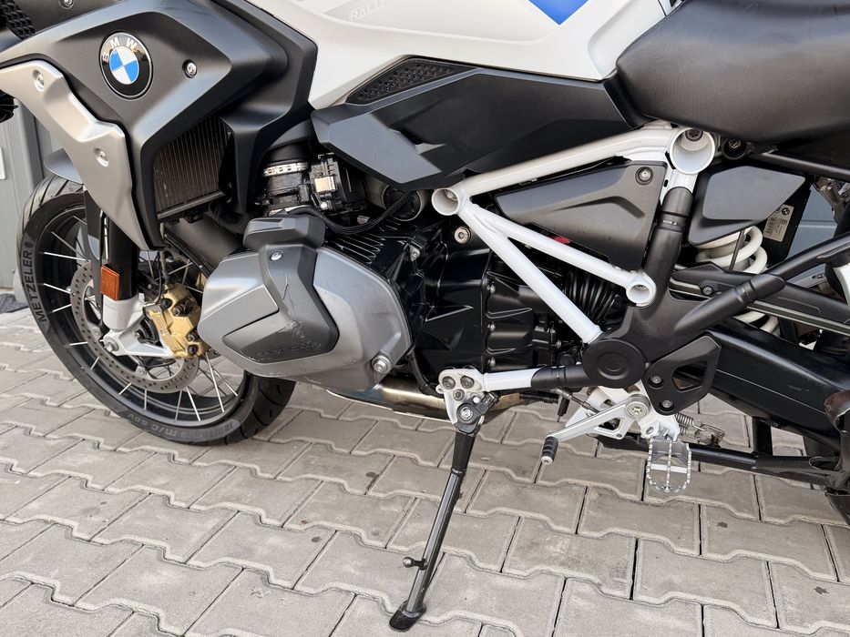 Мотоцикл Bmw R1250gs