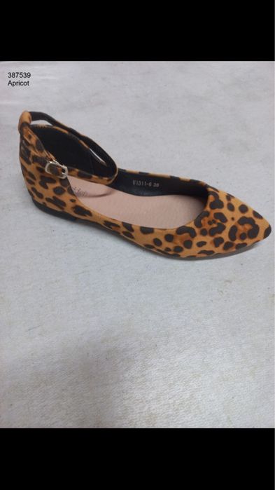 Жіночі  балетки