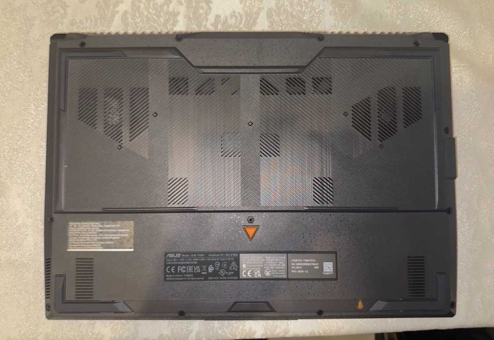 Portátil Gaming ASUS RTX 4070 i7 16GB DDR5 144Hz  Com Garantia