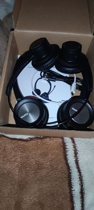 Zestaw słuchawkowy Bluetooth z mikrofonem