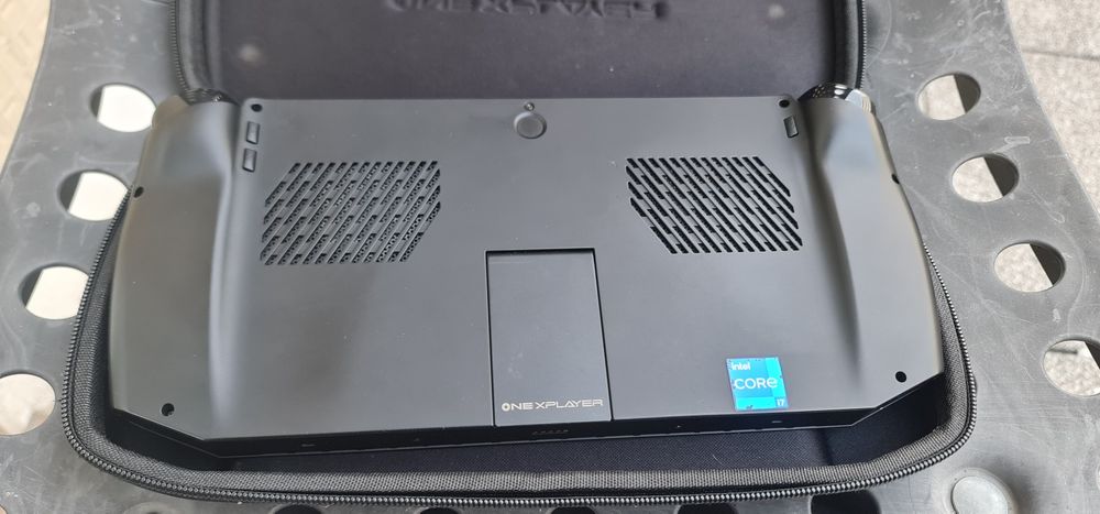 Vendo One x player 1tb/16gb/i7 1195G7 2.9ghz