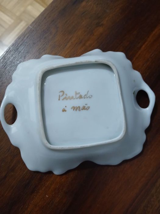 Hand-painted Items449117286669363202