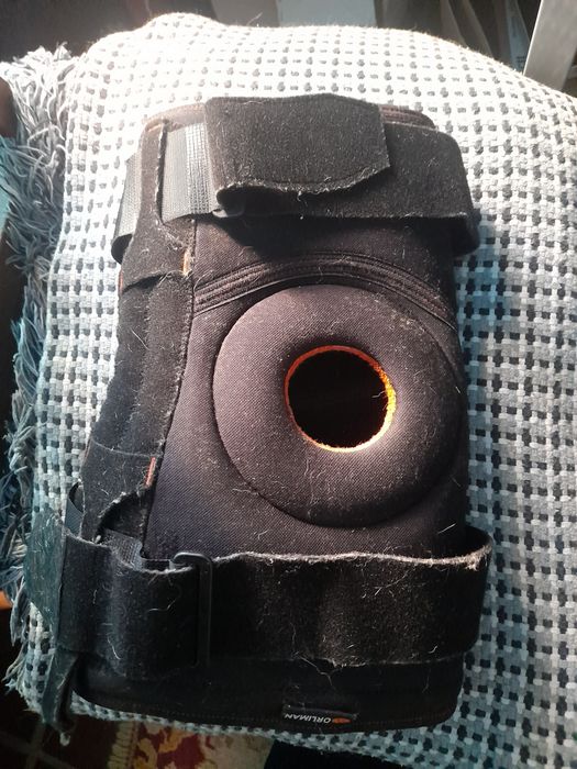 joelheira ortopédica