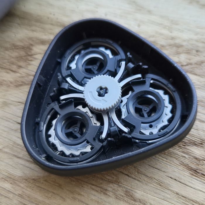 Електро бритва Philips Philishave 4608