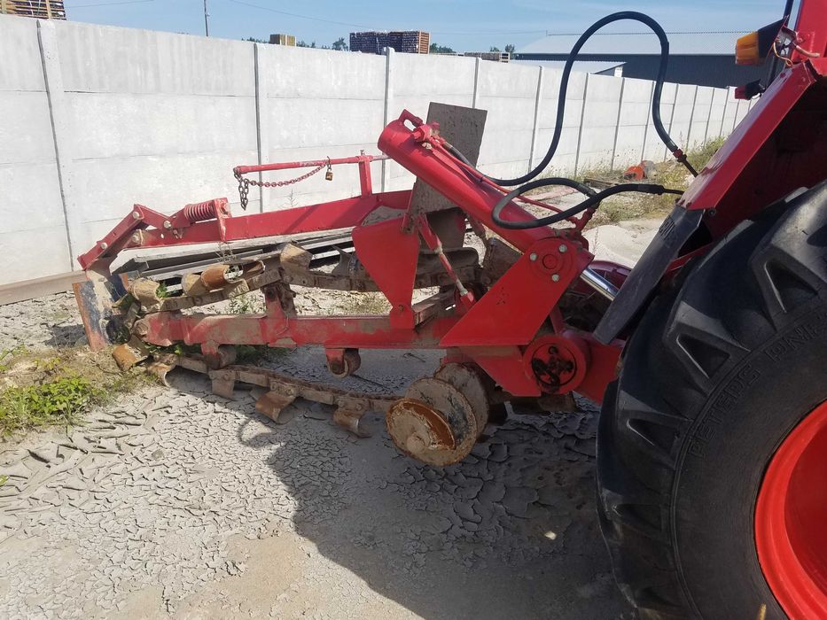 Koparka łańcuchowa ETC 165  na MTZ 82