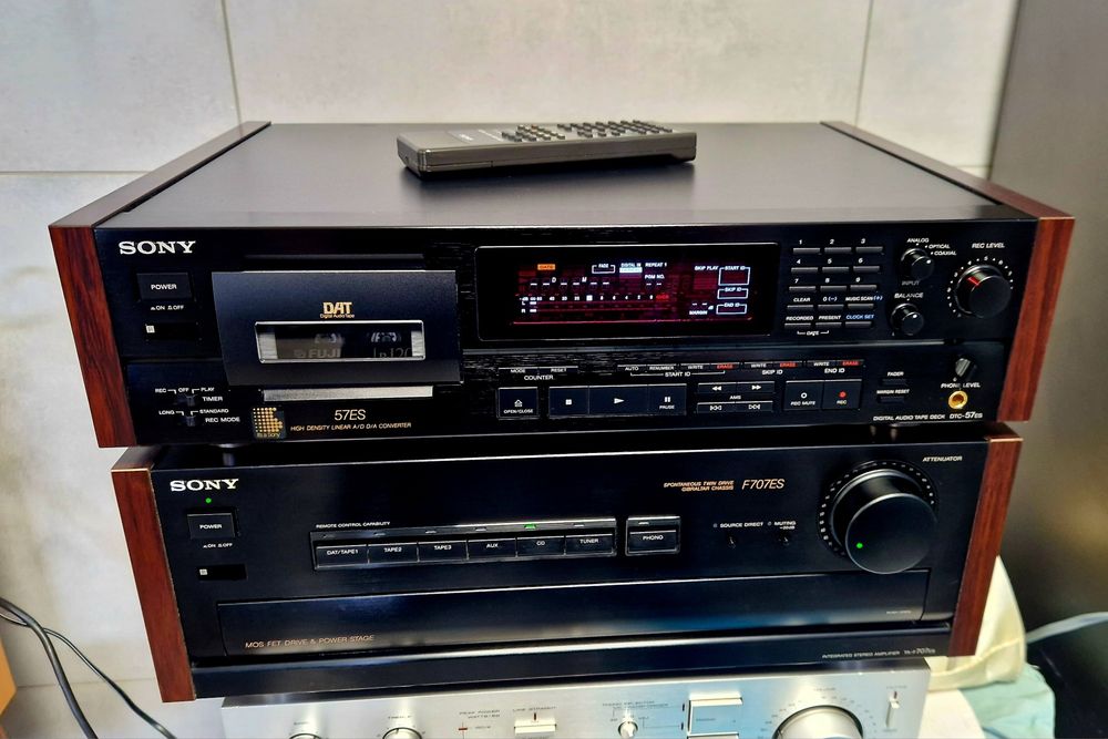 Sony DAT DTC-57ES