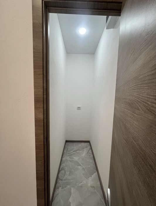 Продаж 1 кімнатної квартири з сучасним ремонтом. Р-н 13 школа Дендропарк. Є відео