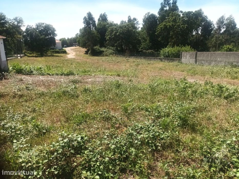 Terreno Urbano para Construção / Cerdal, Valença