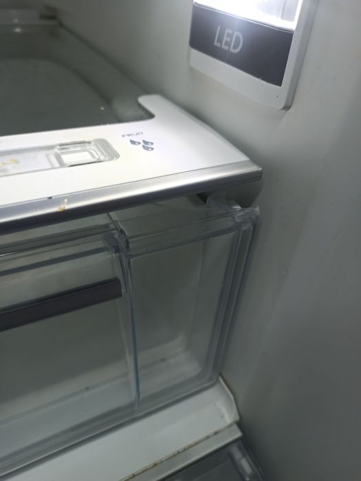 Lodówka hotspot Ariston