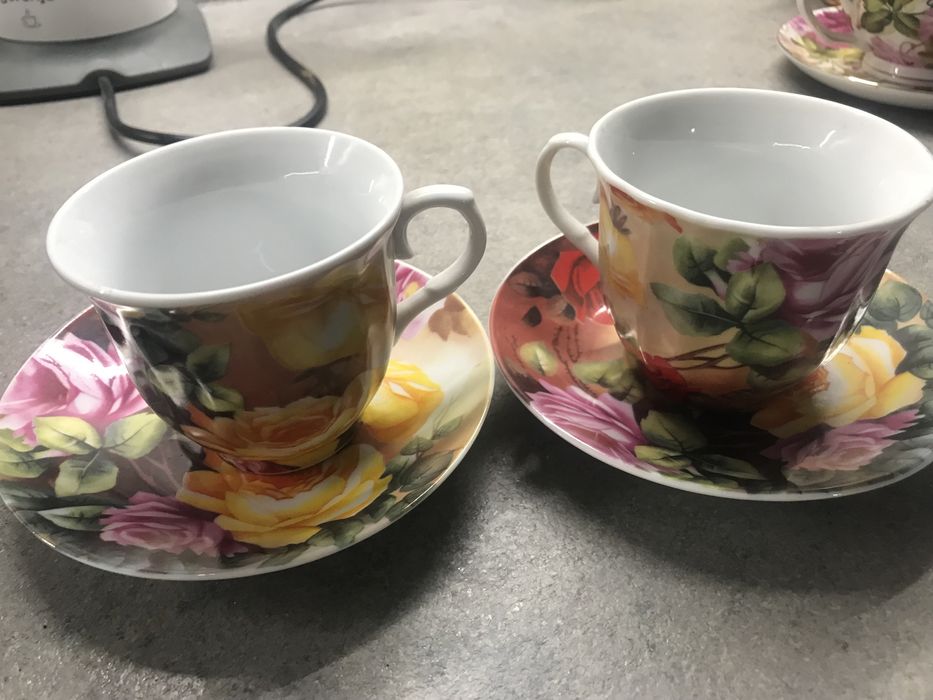 Чайная пара ;Набор  салатников  формы для кекса