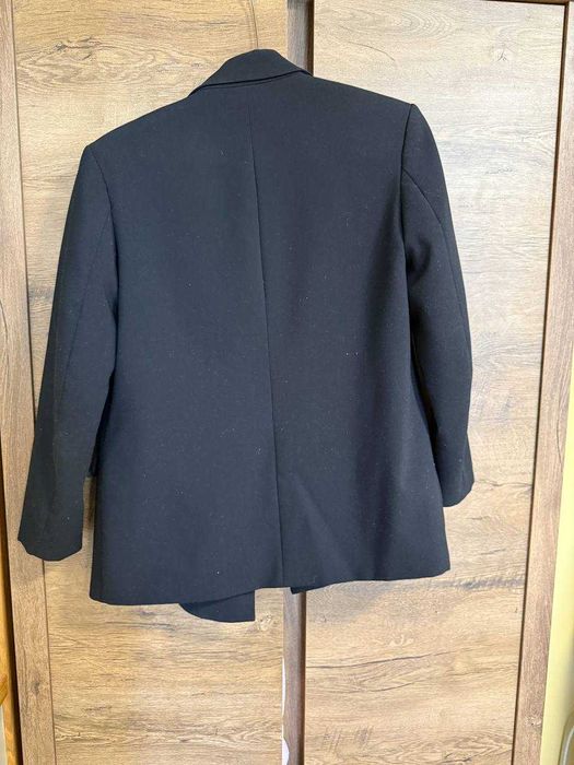 Піджак чорний, ZARA оверсайз, XS йде на S,M