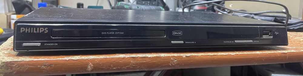 DVD PHILIPS modelo DVP3260/12