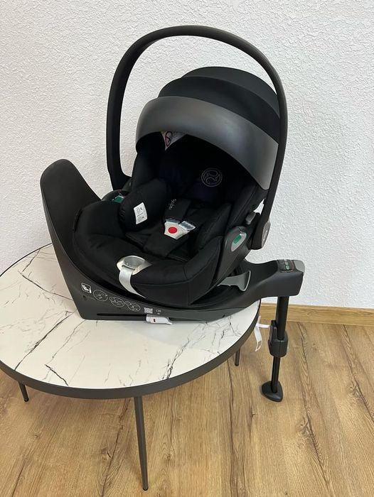 Cybex cloud z2 black + base