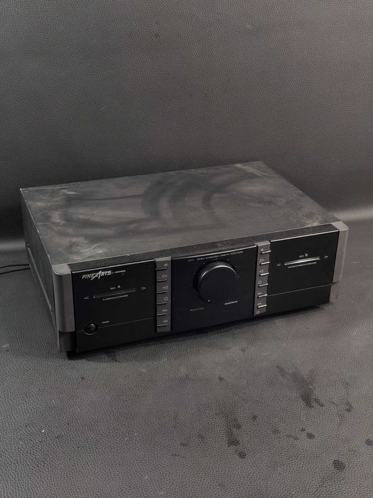 Deck stereo Grundig Fine Arts