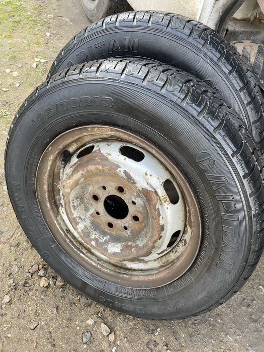 r13 4/98Продам пару резину с дисками