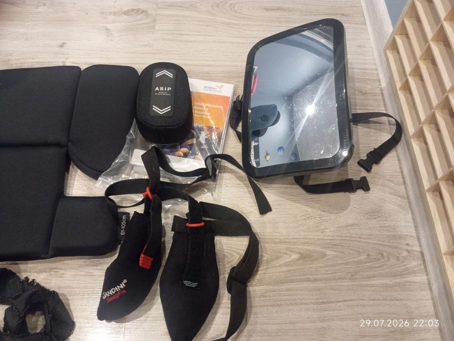 Fotelik samochodowy axkid minikid 3 niebieski
