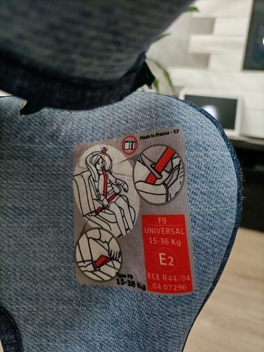 Cadeira auto Universal -  Homologada  9-36kg