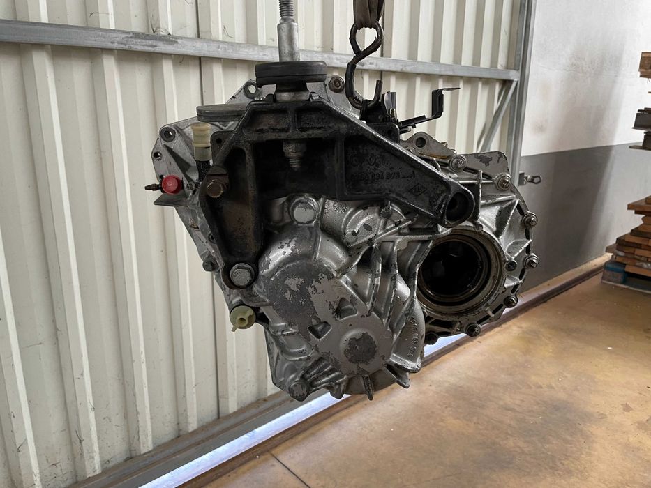 Caixa de Velocidades Renault Master/Opel Vivaro 2.5Dci Ref: Pk5008