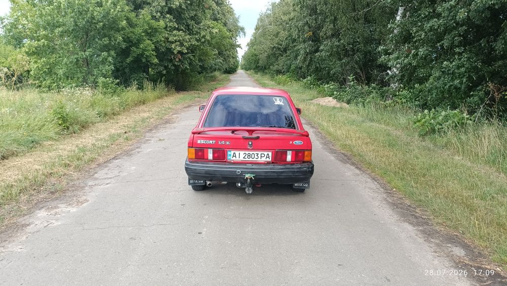 Продам Форд Ескорд 1.4