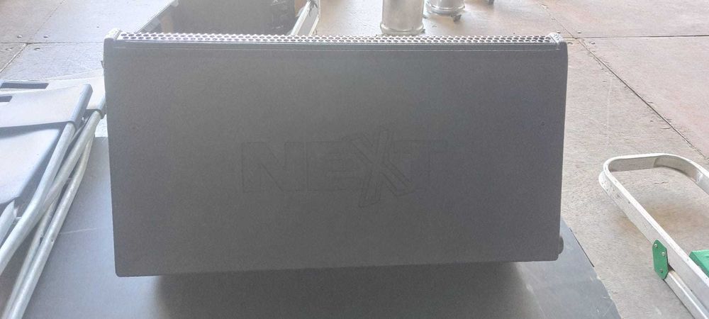 Monitores Next X12