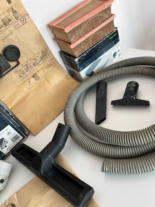 その他 iii adidas ZX 8000 Out There Tokyo G58880 | SneakerNews.com