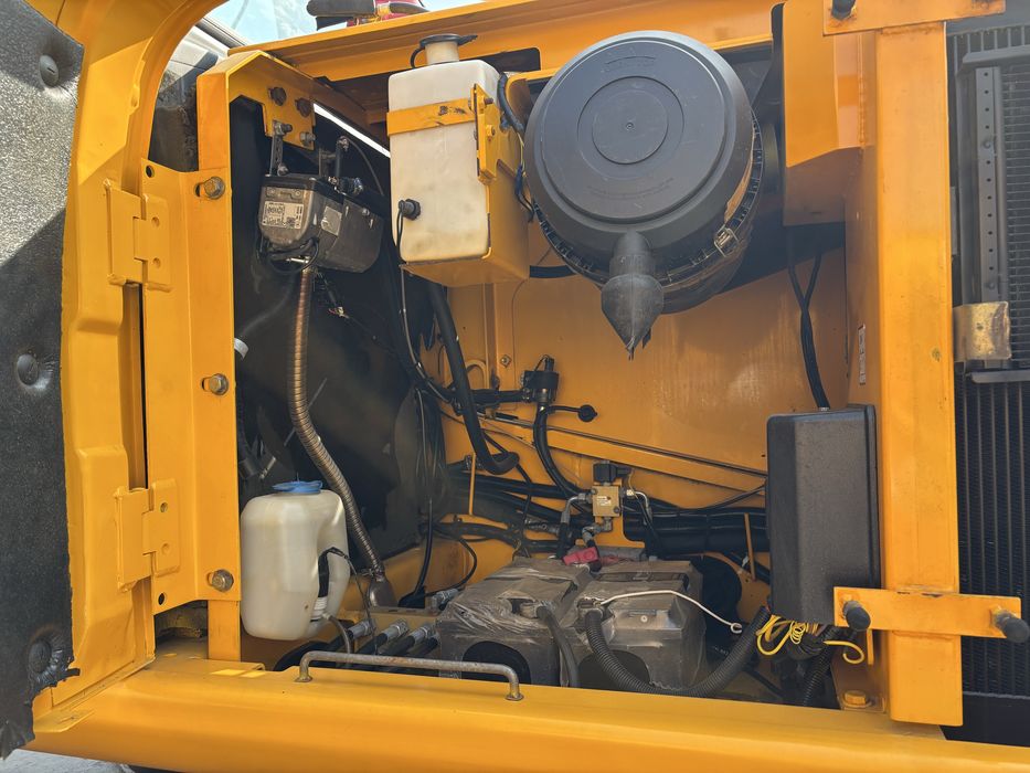 Екскаватор JCB js210 2012р.в.