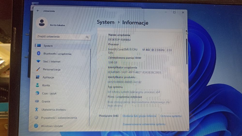 Emerytalna wyprzedaż. Laptop Dell Inspiron N5010.