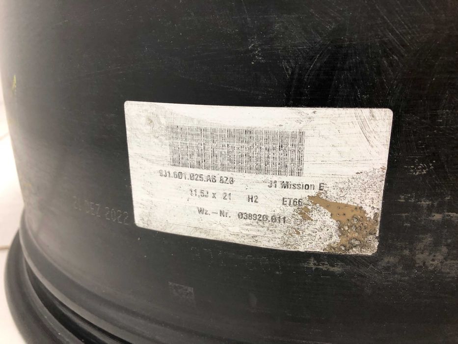 felga 21 porsche taycan oem super stan tylna 11.5 et66