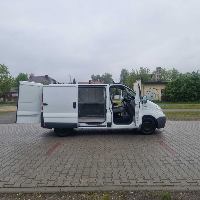 Opel Vivaro Trafic 2013 rok 1 Właściciel ZAMIENIĘ na OSOBOWY