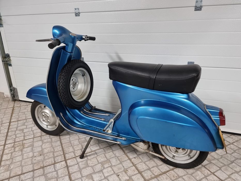 Vespa 50s em bom estado