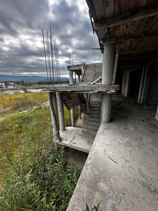 Продається база відпочинку в смт. Солотвино
