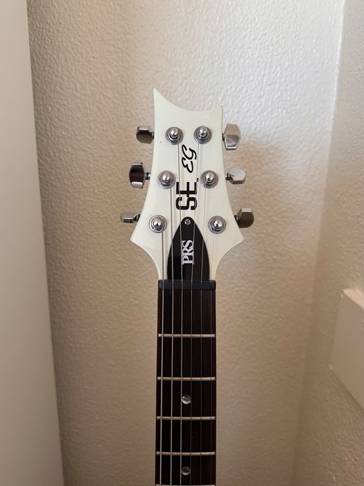 Guitarra PRS SE Eg