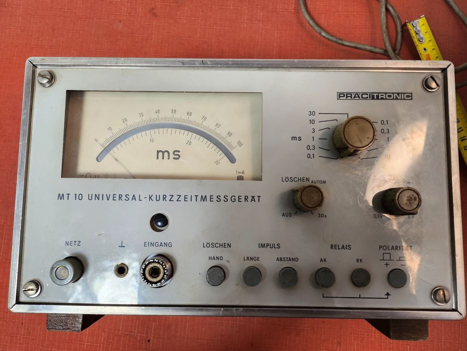Przyrządy miernicze uniwersalny miernik krótkich czasów.
