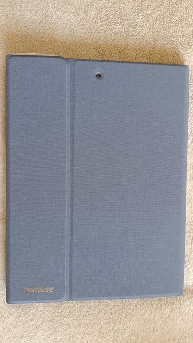 Чохол-клавіатура для iPad 9.7 та інших