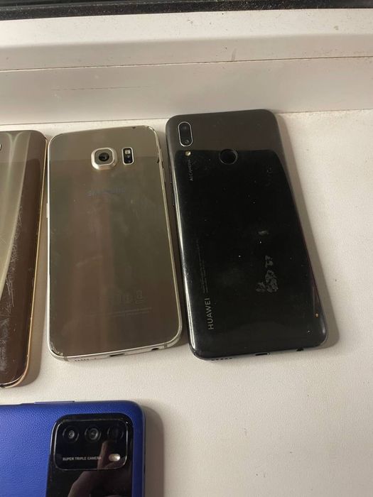 Лот мобильных телефонов,смартфонов на запчасти sony ,pocco ,redmi ,xiaomi  sasmung