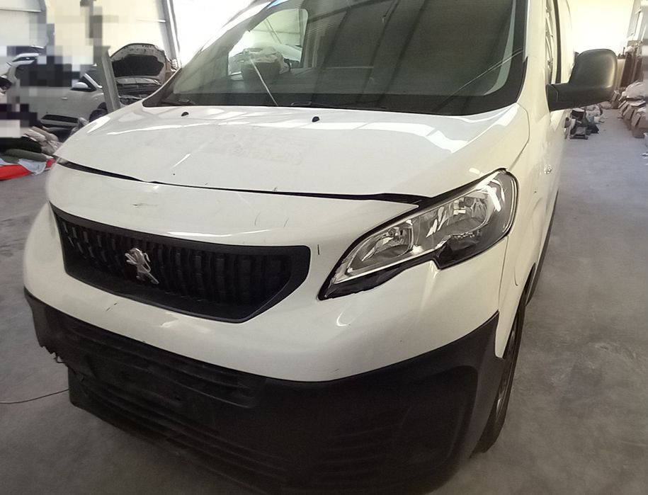Peugeot E-Expert 2023