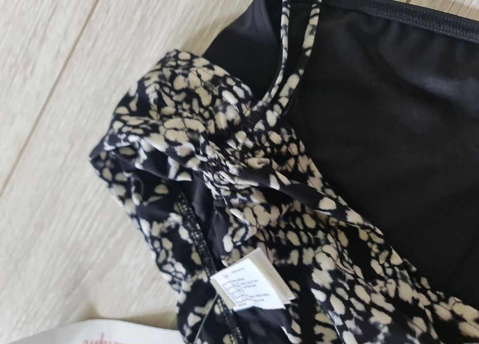 Triumph majtki bikini rozmiar M