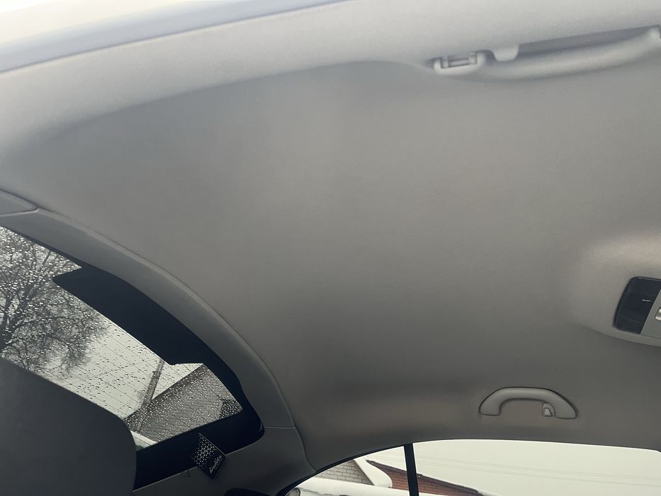 SKODA OCTAVIA A5-2012 р.1,6 Газ-бензин