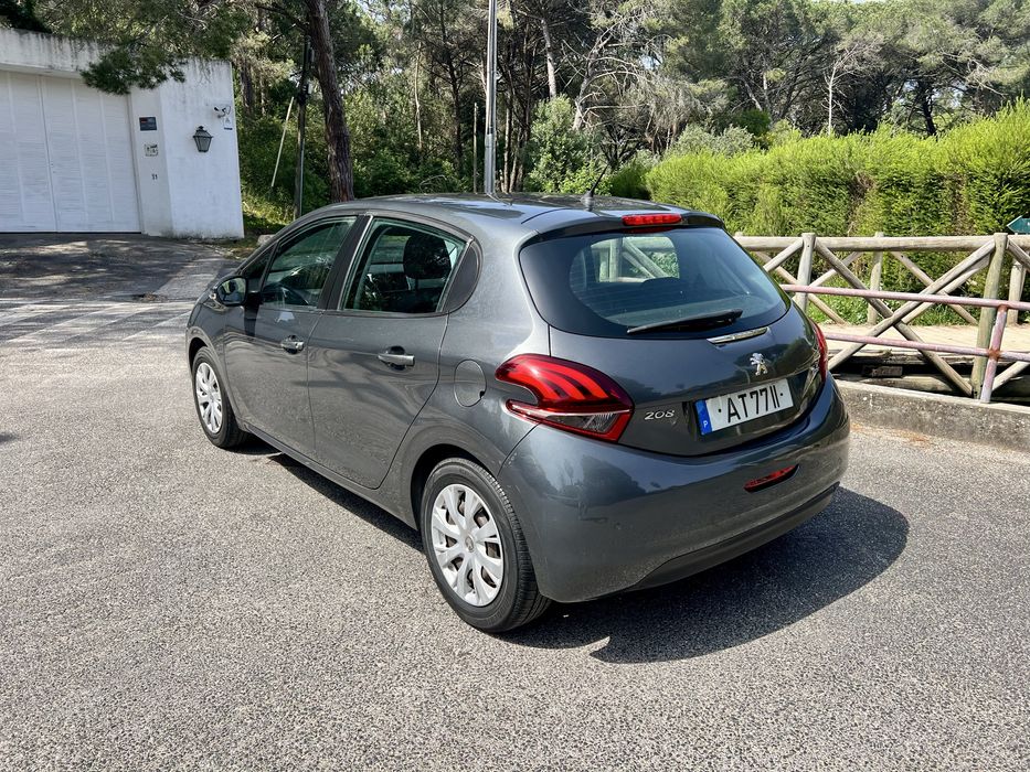 Peugeot 208 1.2 82 cv Pure Tech