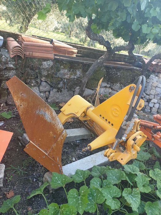 Charruas Hidrólicas Galucho de 16 Polegadas