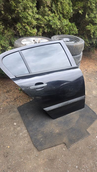 Dzwi Kompletne Prawy Tył Opel Astra H 2005r Hatchback Z20R