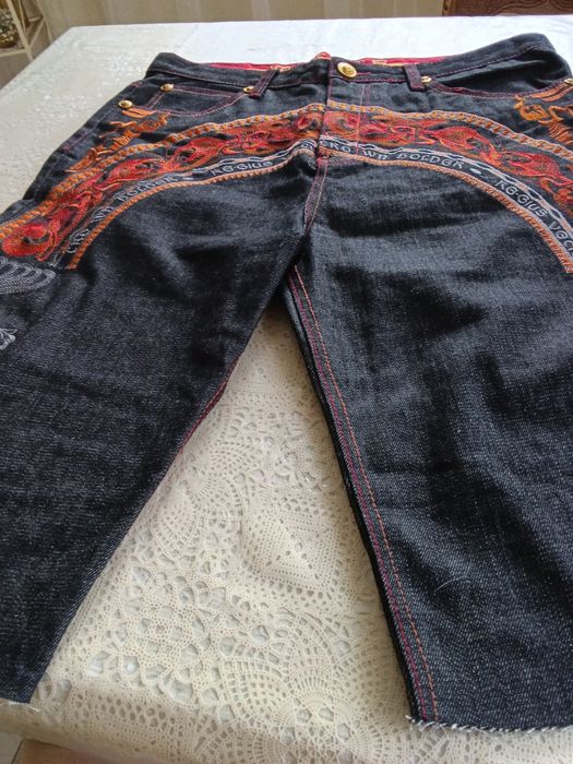 Шорти джинсові з вишивкою, унісекс.