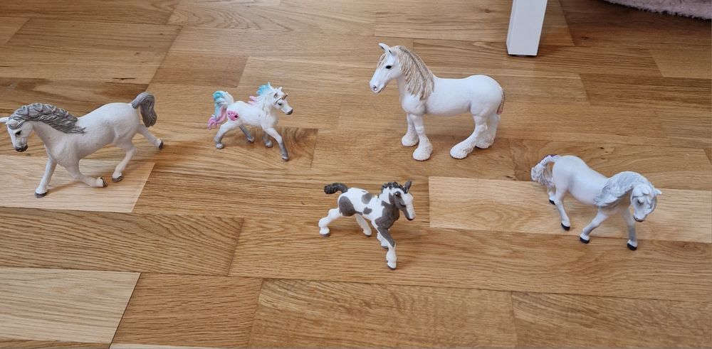 5 koni Schleich zestaw