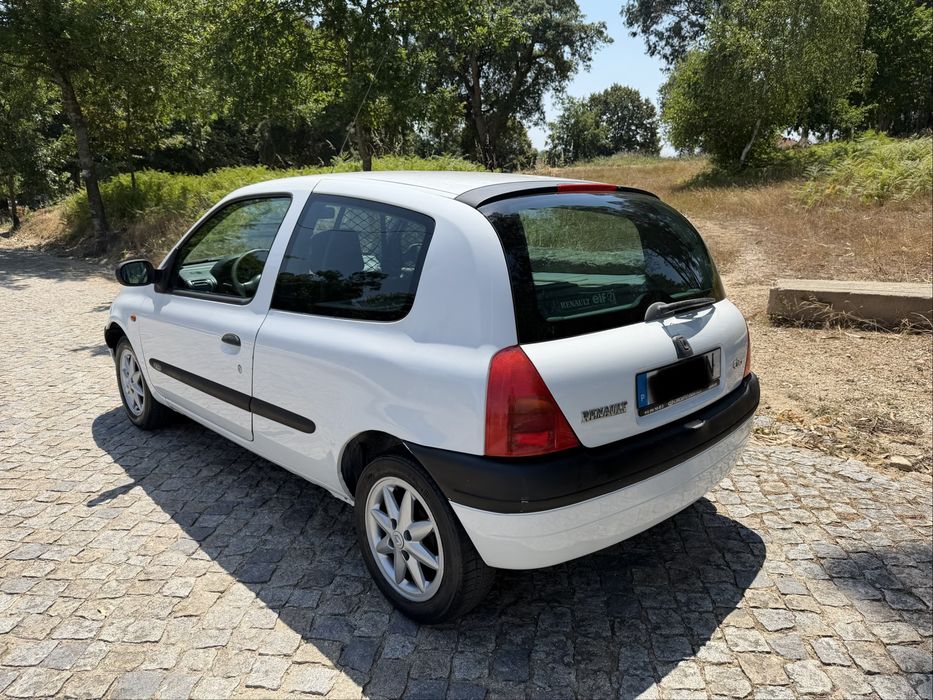 Renault clio 1.9D Comercial