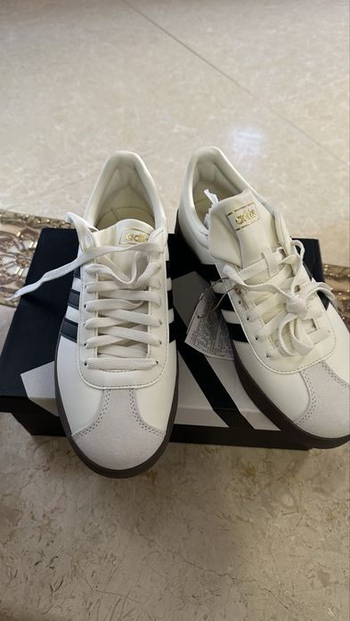 Продам кеды adidas