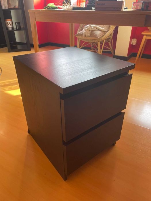 MALM Cómoda c/2 gavetas, preta (IKEA)