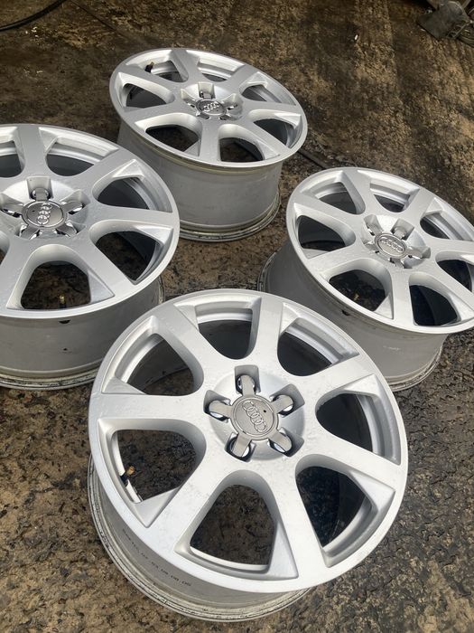 Диск audi q5 8r0 8x17 et39 8r0601025g
