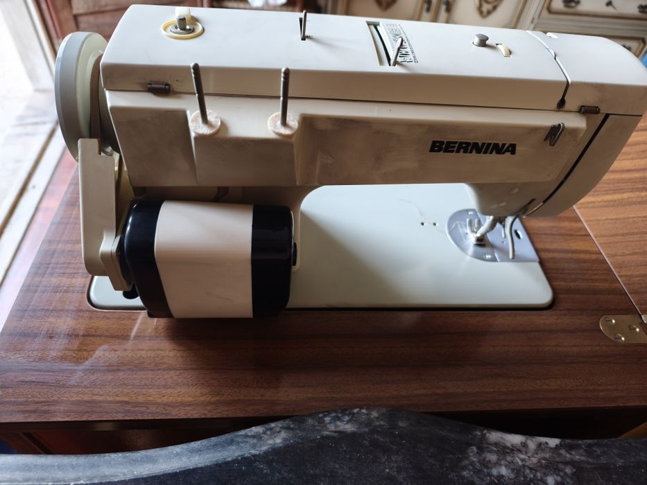 Máquina de costura BERNINA favorit
